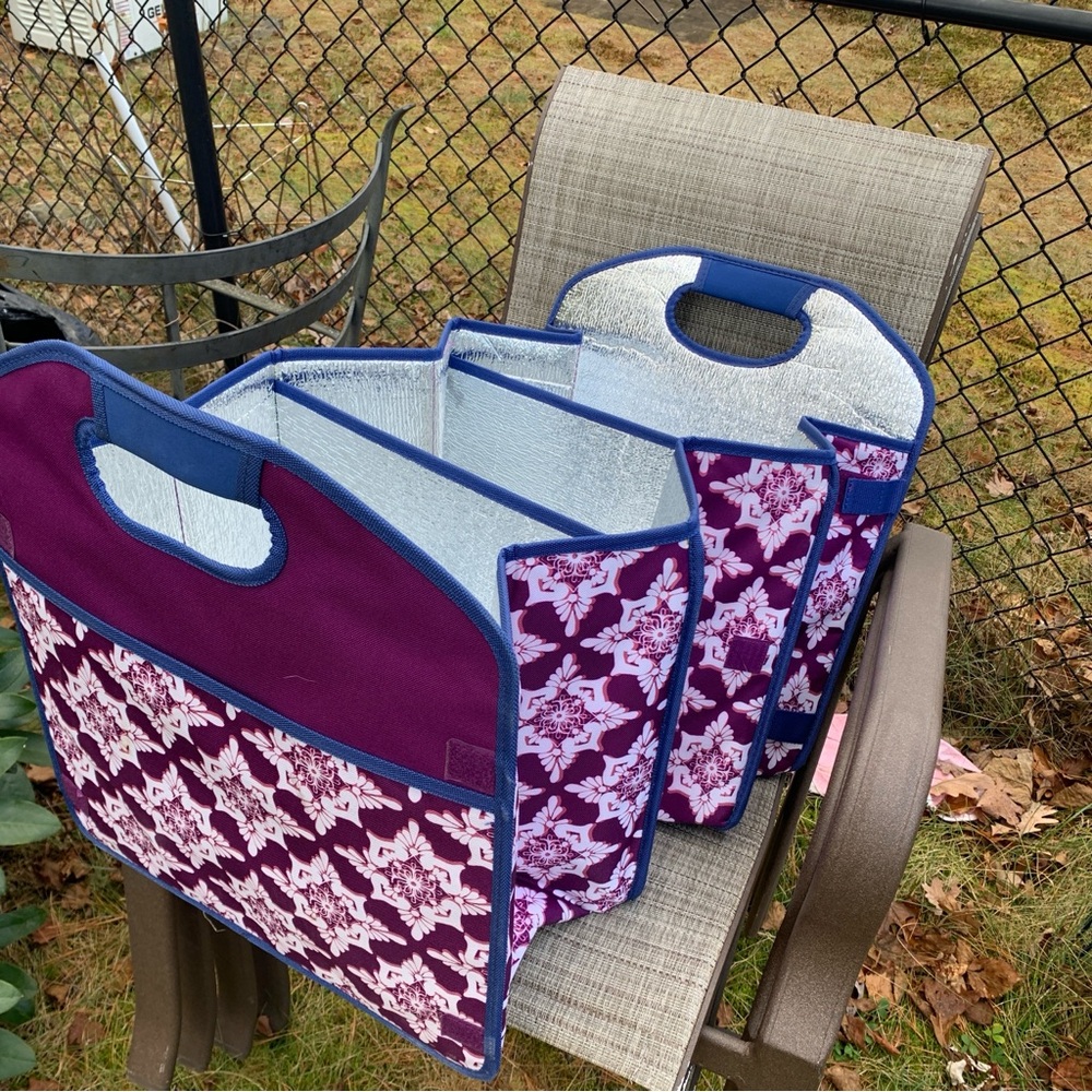 Floral Insulated Tote Bag - Purple and Blue - Picture 3 of 4